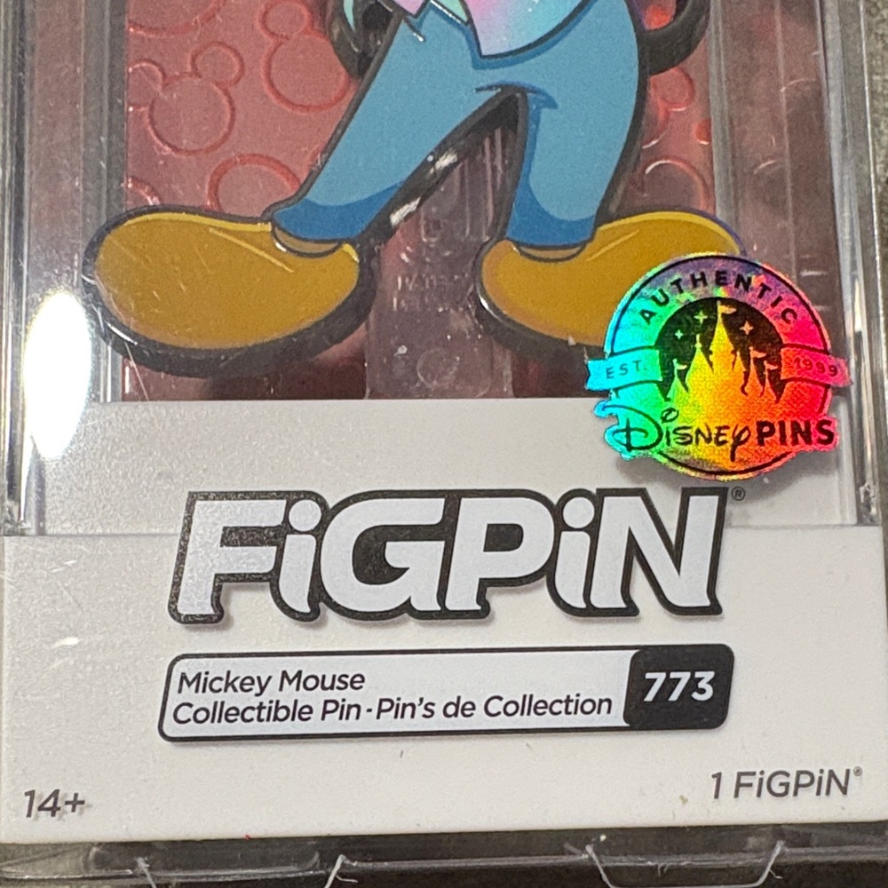 Disney FiGPiN set of 3 collectibles. Mickey, Minnie and Tinker Bell. - Picture 6 of 8